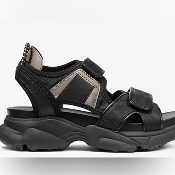 MICHAEL MICHAEL KORS Harvey Canvas Sport Sandals Size 7.5 - Picture 5 of 13